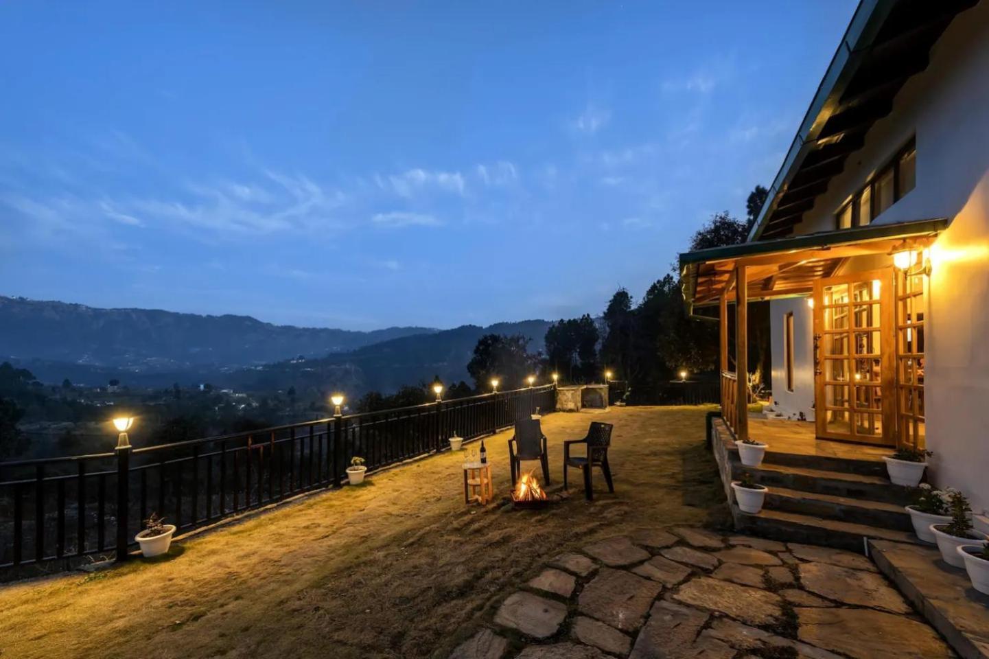 Home Zoned Silver Oak Cottage With Mountain View Rāmgarh Buitenkant foto